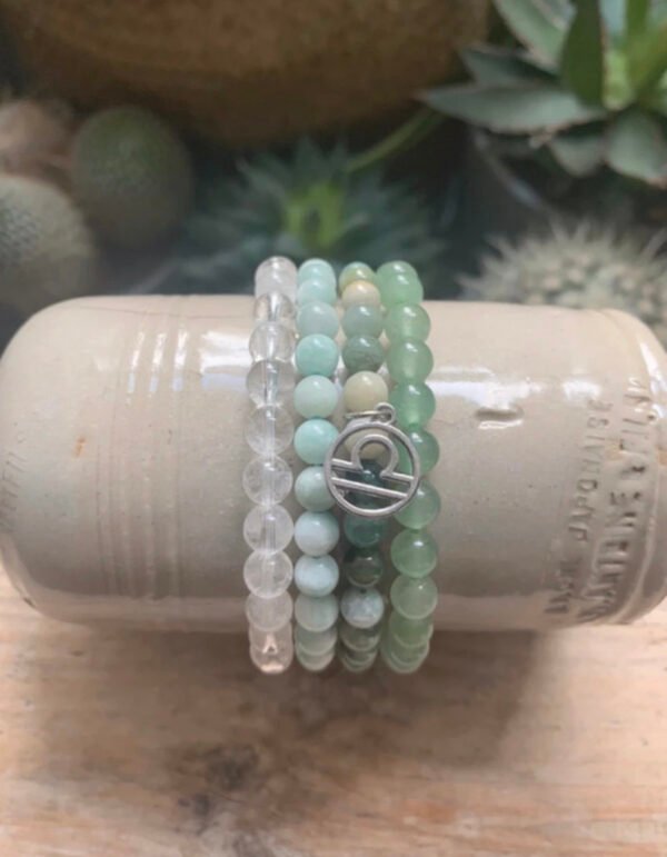 Manchette de 4 bracelets en pierres naturelles Natives de la Balance – Image 3